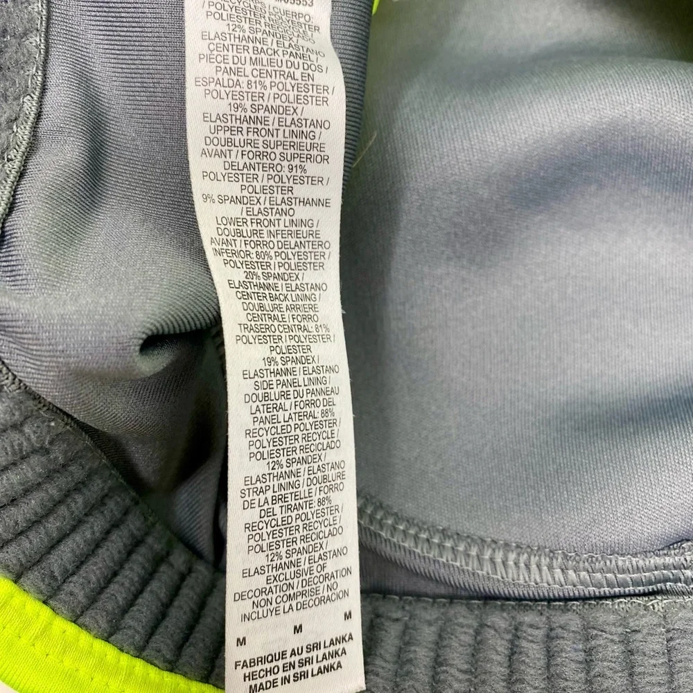 Nike Women's Neon Sports Bra Size Medium - Picture 5 of 5